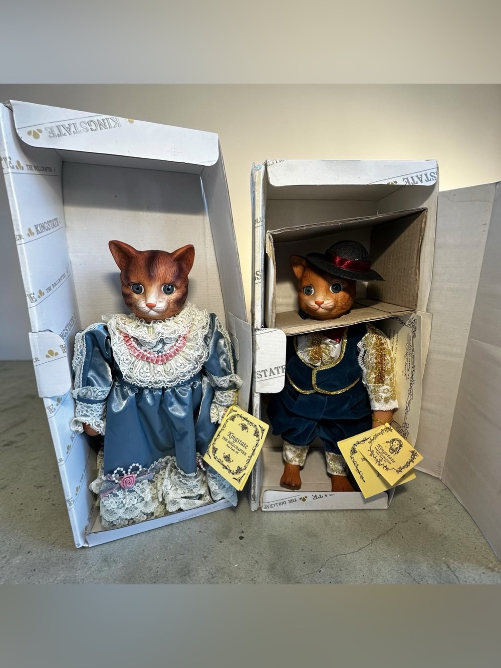 VTG Kingstate The Dollcrafter Porcelain Victorian Cat Dolls Pair 2256 2257 COA